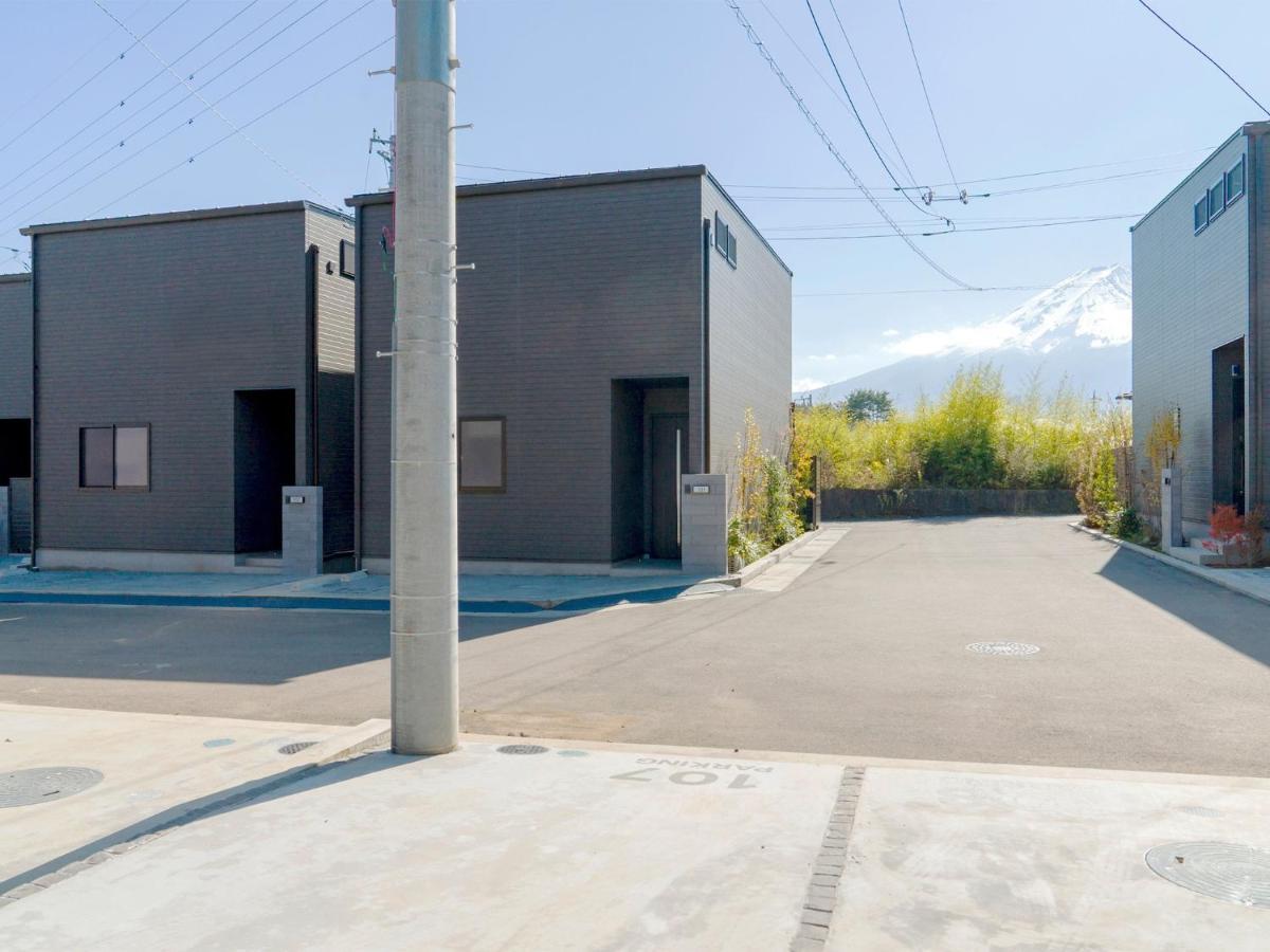 Rakuten Stay Fuji Kawaguchiko Station - Japanese Modern Villa Mt Fuji View 107 ฟูจิคาวากุจิโกะ ภายนอก รูปภาพ